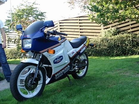 Honda NS 125 R billede 3