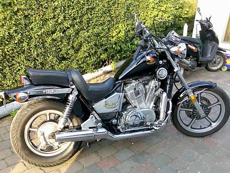 Honda VT 700c Shadow billede 6