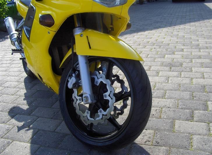 Honda CBR F2 Solgt til Thomas billede 2