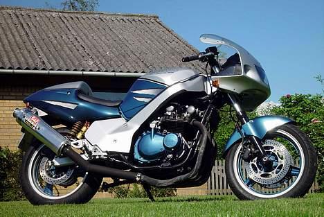 Suzuki Katana - Alle delene fra GSX´en havde aldrig været ude og køre. billede 3