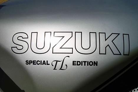 Suzuki Katana - På den første model blev der skrevet Suzuki, det var en fejl, det andet er meget sjovere billede 6