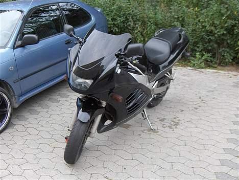 Suzuki RF600R - SOLGT billede 2