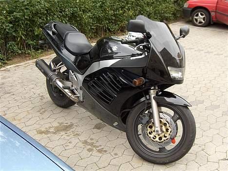 Suzuki RF600R - SOLGT billede 6