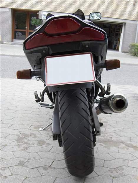 Suzuki RF600R - SOLGT - Når enden er god ... billede 8