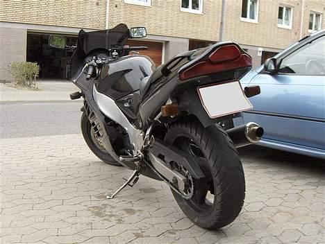 Suzuki RF600R - SOLGT billede 9
