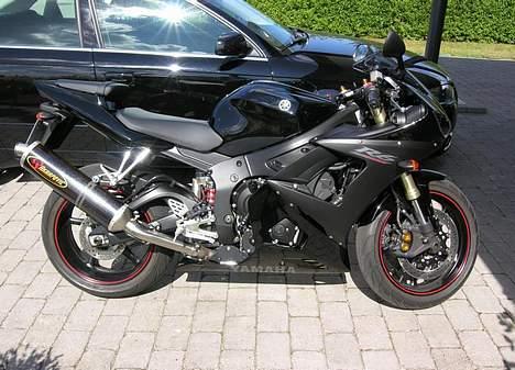 Yamaha YZF-R6 - Første dag efter den blev hentet hos forhandleren, august 2006 billede 2