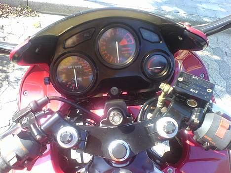 Honda CBR 600 F1 - SOLGT - - En skam den ikke kan løbe spedo helt ud :( billede 10