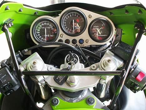 Kawasaki ZX6R----solgt------ billede 5