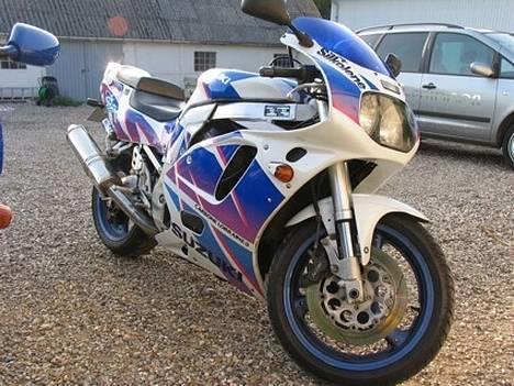 Suzuki GSX-R750W billede 1