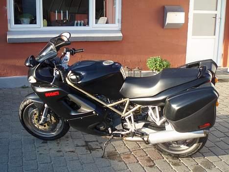 Ducati St 2 billede 1