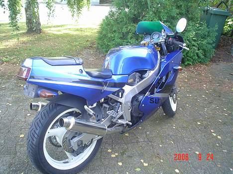 Suzuki GSXR 400 (TIL SALG!) billede 2