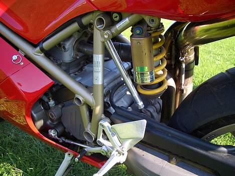 Ducati 748 Biposto *Solgt* billede 13