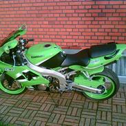 Kawasaki ninja zx-6r