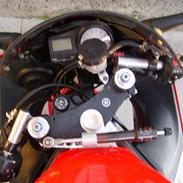 Yamaha yzf r6 solgt