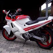 Honda CBR 600F  SOLGT!!!