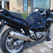 Suzuki GSX 600 F