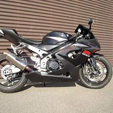 Suzuki GSX-R 1000 K6