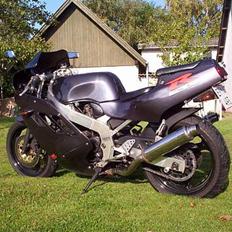 Suzuki GSX-R 400 R (Solgt)
