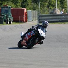 Suzuki GSX-R 750 K1 "solgt"