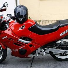 Suzuki GSX-R 250 'SOLGT'