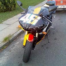 Yamaha *solgt*r46 rossi