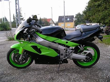 Kawasaki ZXR  billede 2
