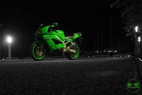 Kawasaki ZX9R *SOLGT* - Aftenbillede.. billede 12