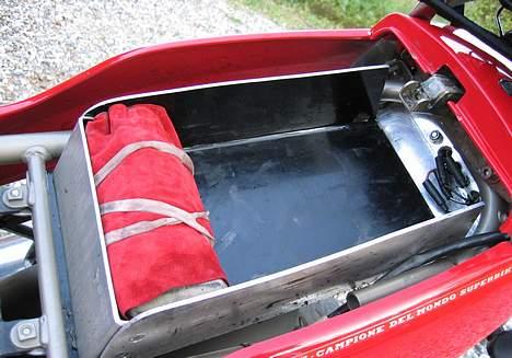 Ducati 900ss - Bagagerum med ekstra plads trods slim-line design billede 7