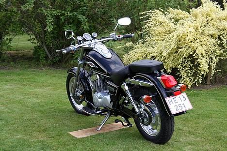 Lifan 250-4 "SOLGT" - Der kommer flere billeder, men lige nu er jeg ved at renovere den billede 1