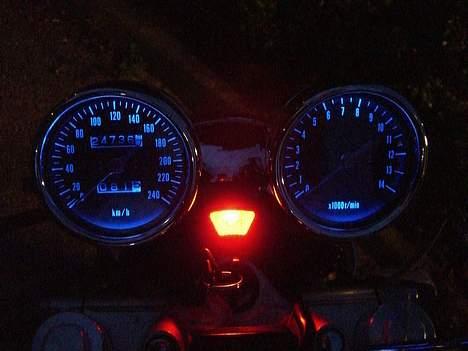 Suzuki GSF 600 N Bandit (solgt) - Lidt lir i instrumenteringen billede 7