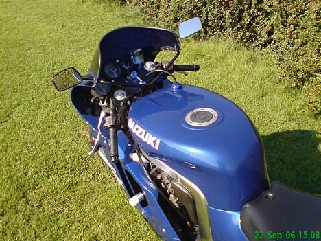 Suzuki gsx-r *solgt* billede 4