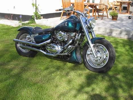 Suzuki VL 1500 billede 1