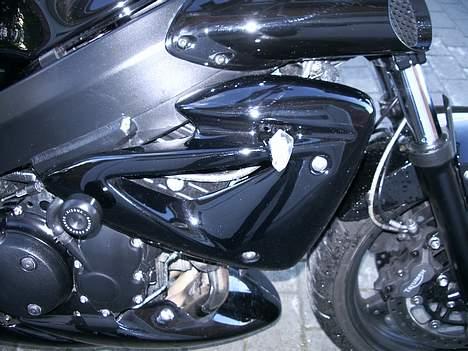 Triumph speed four *solgt* billede 8