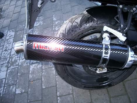 Triumph speed four *solgt* billede 10