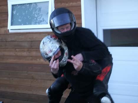 Triumph speed four *solgt* - to tosser på mols billede 15