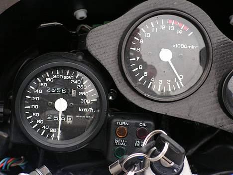 Honda VFR 750 R billede 6