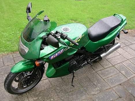 Kawasaki Gpz 500S SOLGT billede 1