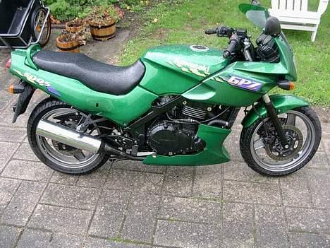 Kawasaki Gpz 500S SOLGT billede 5