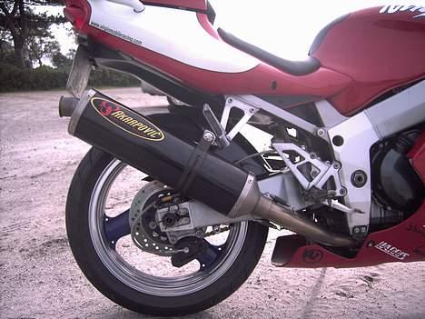 Kawasaki ZX-7R billede 6