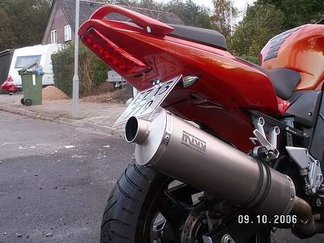 Suzuki SV650S BI-XENON SOLGT billede 6