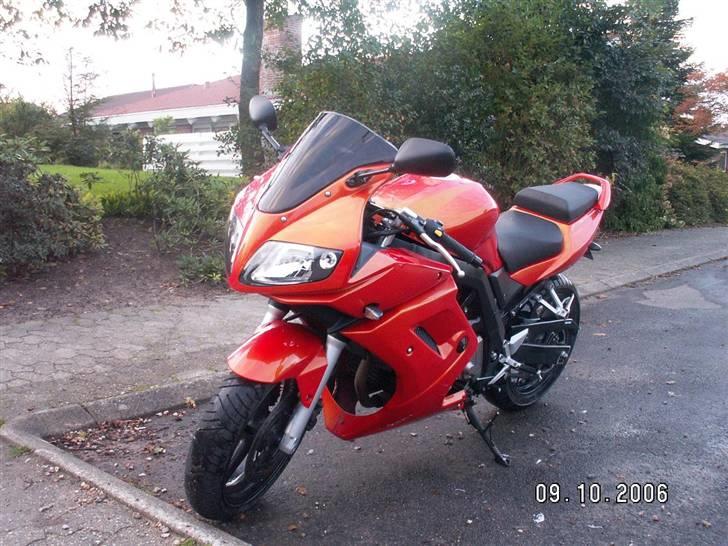 Suzuki SV650S BI-XENON SOLGT billede 7