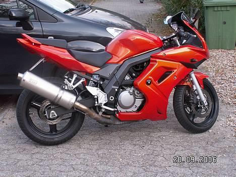 Suzuki SV650S BI-XENON SOLGT billede 9