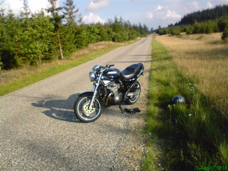 Suzuki Bandit 600 SOLGT - Nyeste billede.... billede 8