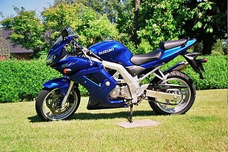 Suzuki SV650S *SOLGT* billede 1