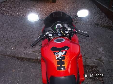 Suzuki SV650S BI-XENON SOLGT billede 12