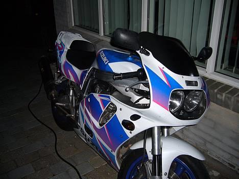 Suzuki GSXR (solgt) billede 1