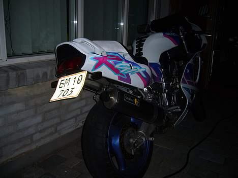 Suzuki GSXR (solgt) billede 3
