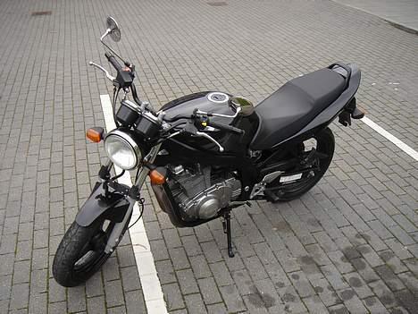 Suzuki GS 500 K4 - Lige ny købt billede 2