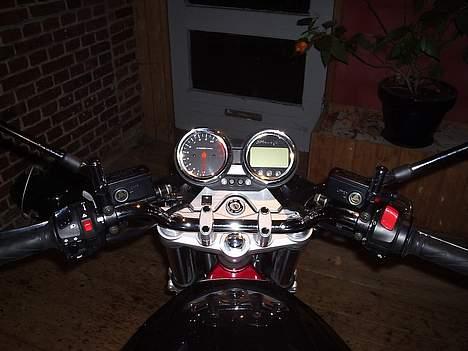 Suzuki bandit 1200 billede 2