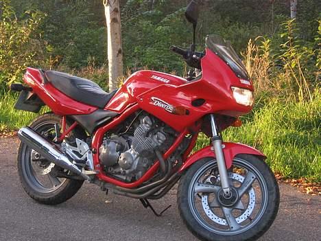 Yamaha XJ 600 Diversion (solgt) billede 1